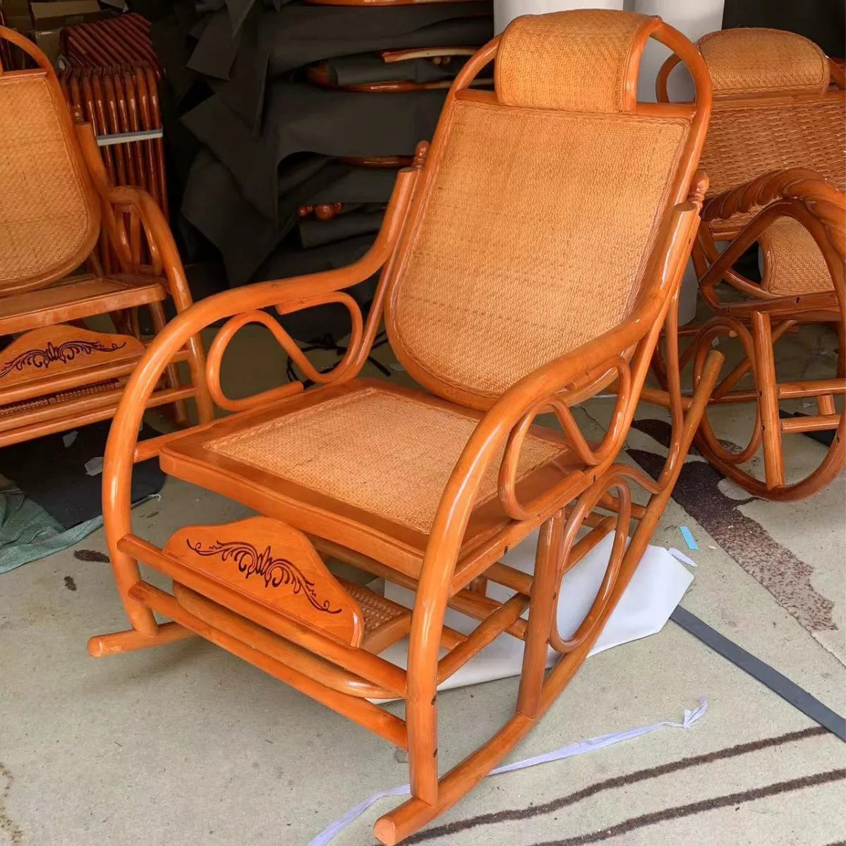 Home Balcony Leisure True Vine Elderly Rocking Chair Reliable Back Braided Rattan Chair Living Room