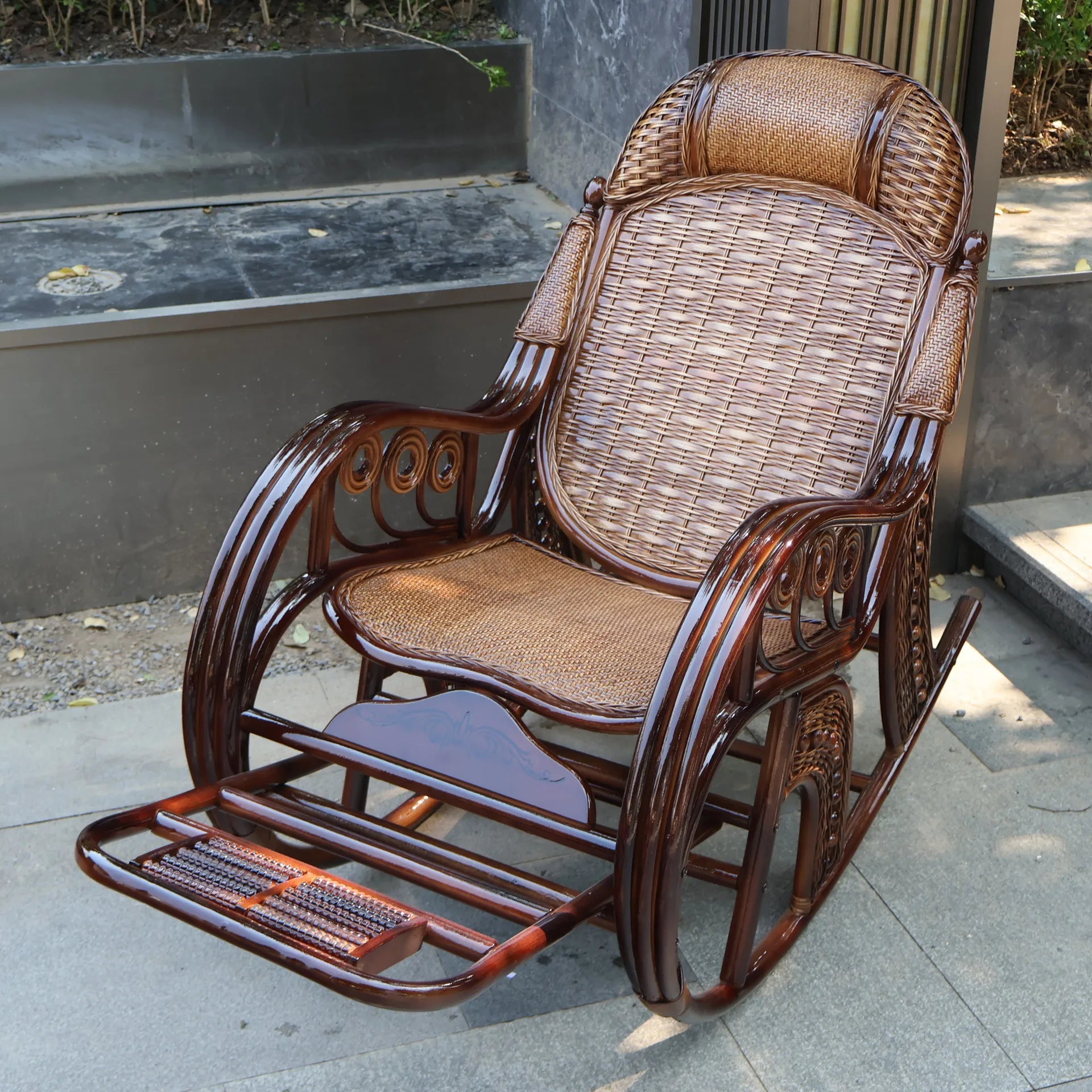 New Chinese rattan chair happy chair factory courtyard elderly rattan sofa