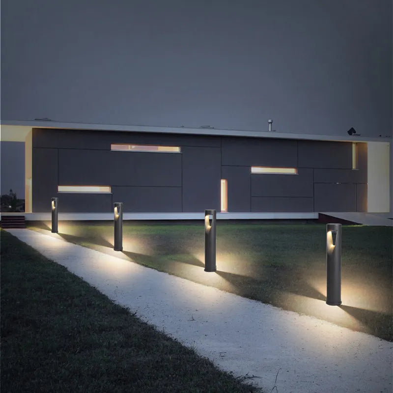 Lawn lamp Outdoor waterproof garden Simple round grass Outdoor column Landscape garden villa grass