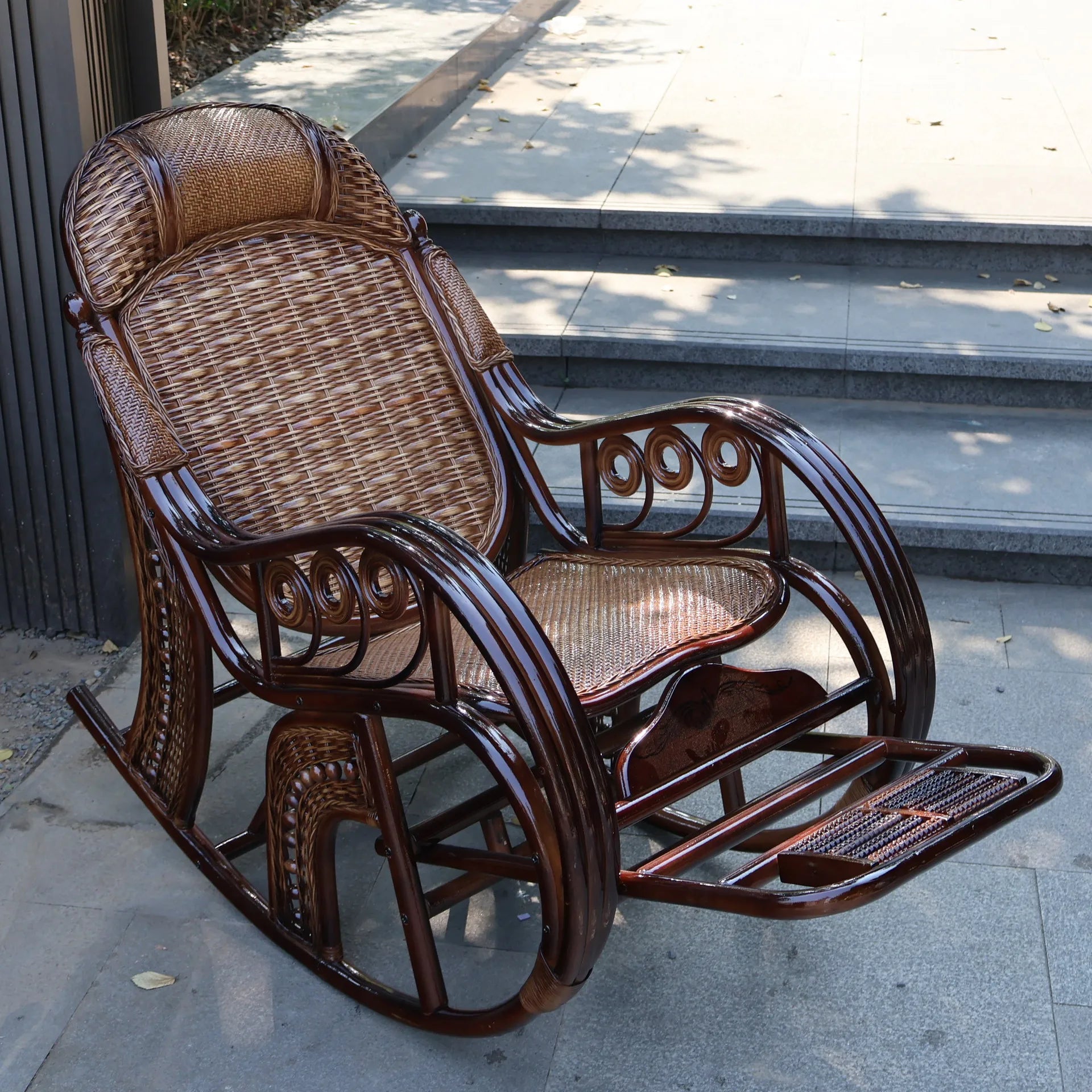 New Chinese rattan chair happy chair factory courtyard elderly rattan sofa