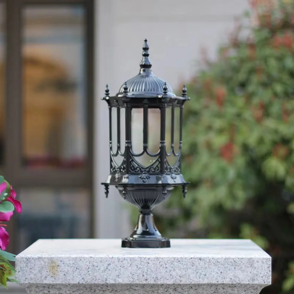High Quality Antique Vertical Solar Garden Light Aluminum Outdoor Light Emitting Diode Solar Garden Pole Light