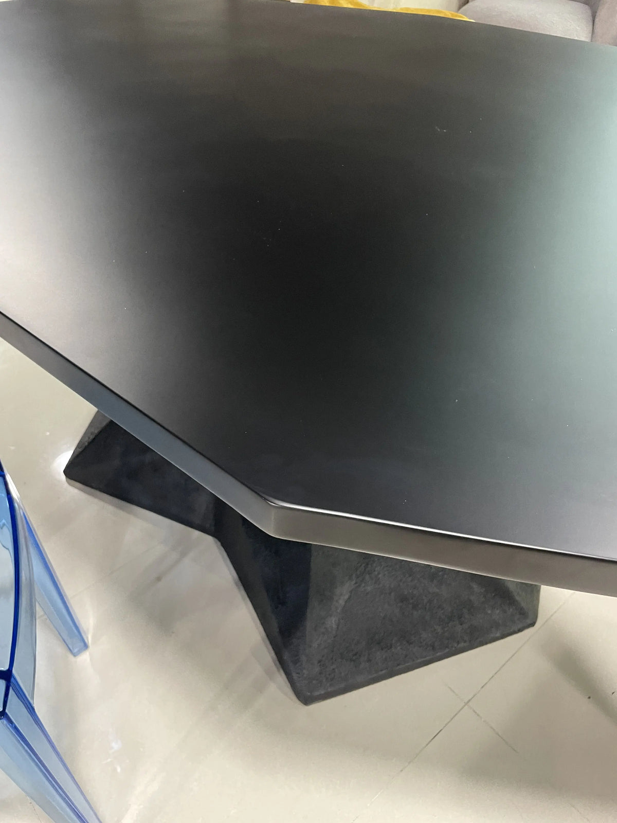 &Modern Black Marble Top Dining Table Durable Big Size Rectangleable 8 Seater for Apartment & Hotel Use