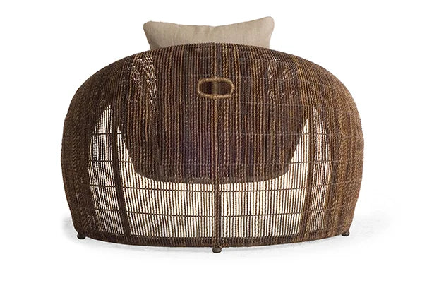 Hot Sale Simple Newest Design Pool Outdoor Garden Furniture Luxury Rattan Wicker Sofa Chair