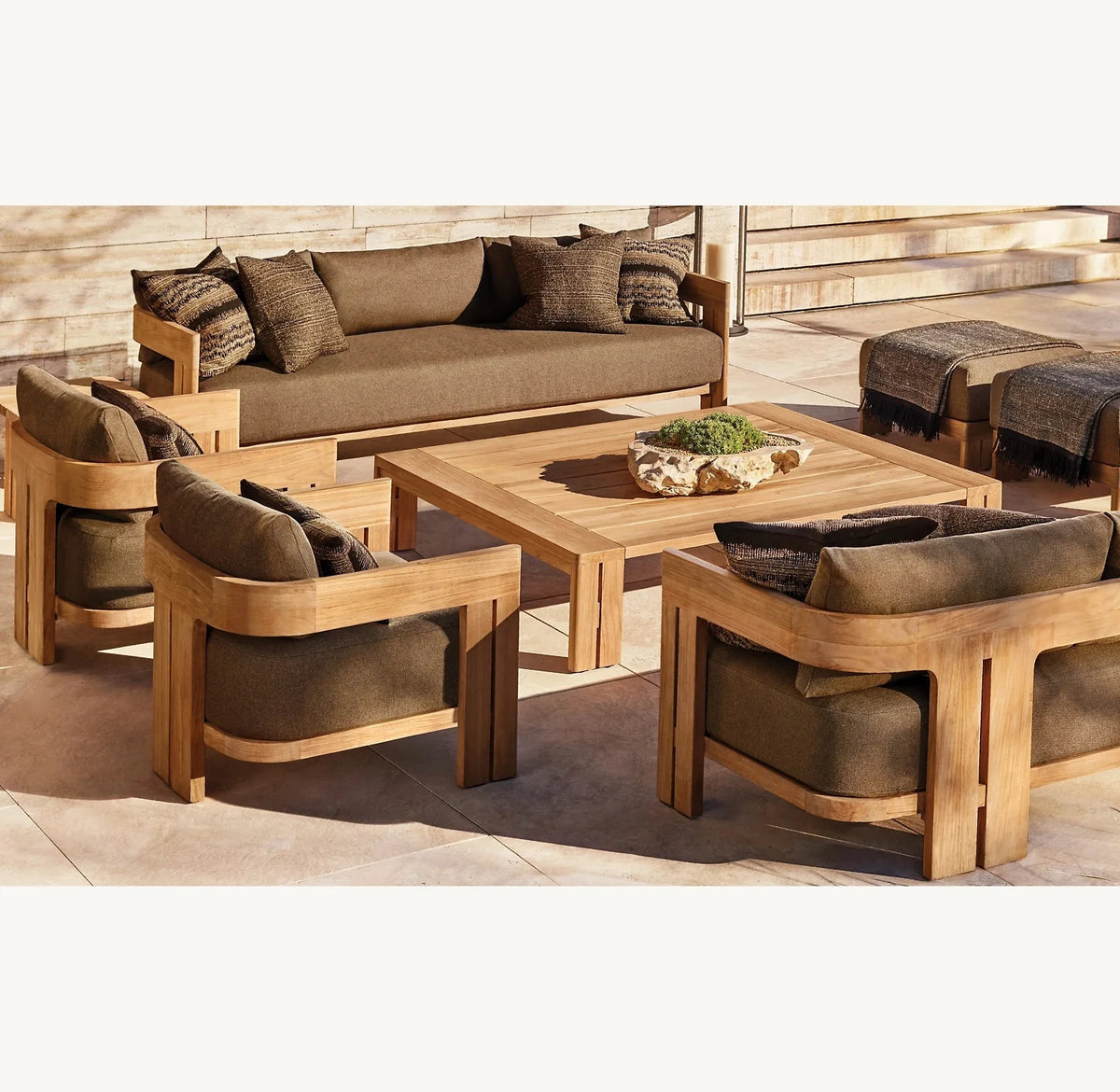 Modern Outdoor Teak Sofa Set Patio Combination Villa Leisure Furniture Waterproof Solid Wood Garden