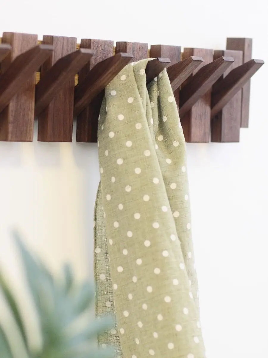 Modern mat Real Wood Pine Key Ra Entrance lway Walnut Door Ba Coat Hook Russian Origin Non-Piercing Installation