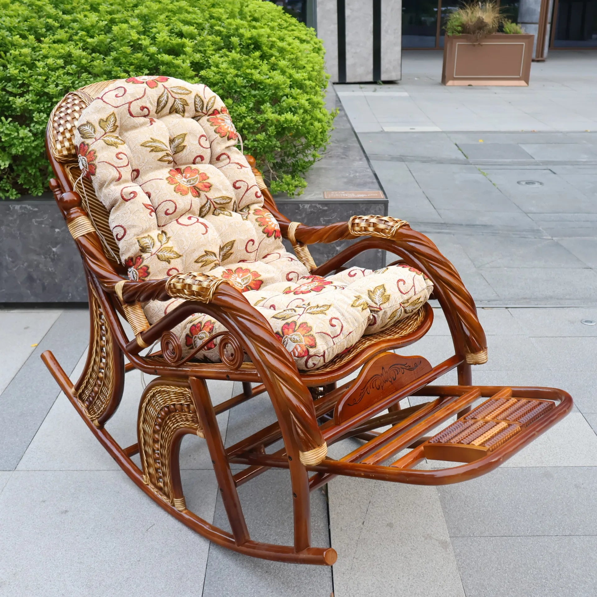 Balcony elderly rattan chair household large medium new Chinese real rattan recliner