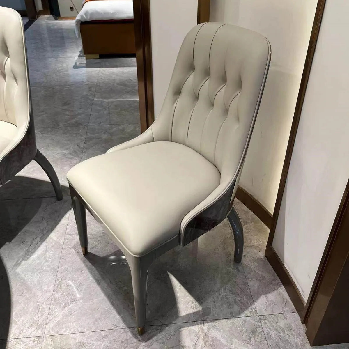 Italian Light Luxury Simple Post Modern Big Round Table Villa High End Emerald Natural Stone Dining Table And Chair Set