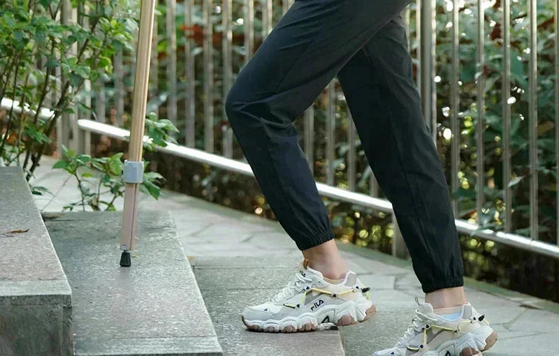 2024 New Multi Functional Mountaineering Cane Outdoor Folding Aluminum Alloy Cane Mobile Power Bank