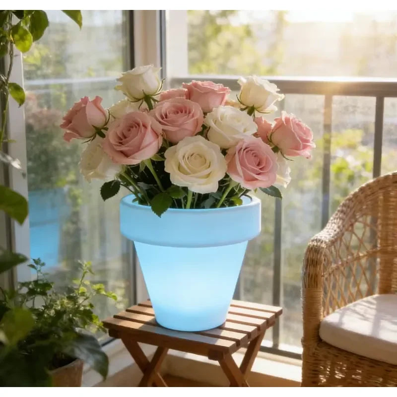 IP68 Waterproof Eco-Friendly Home Remote Control LED Garden Plant Containers Cool Flower Pots & Planters
