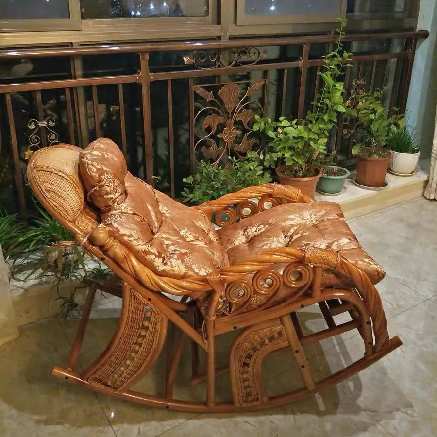 New Chinese style carefree courtyard lunch break with stretching massage pedal rocking chair