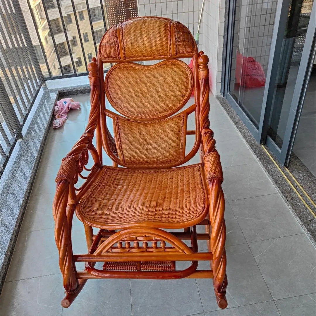New Chinese style carefree courtyard lunch break with stretching massage pedal rocking chair