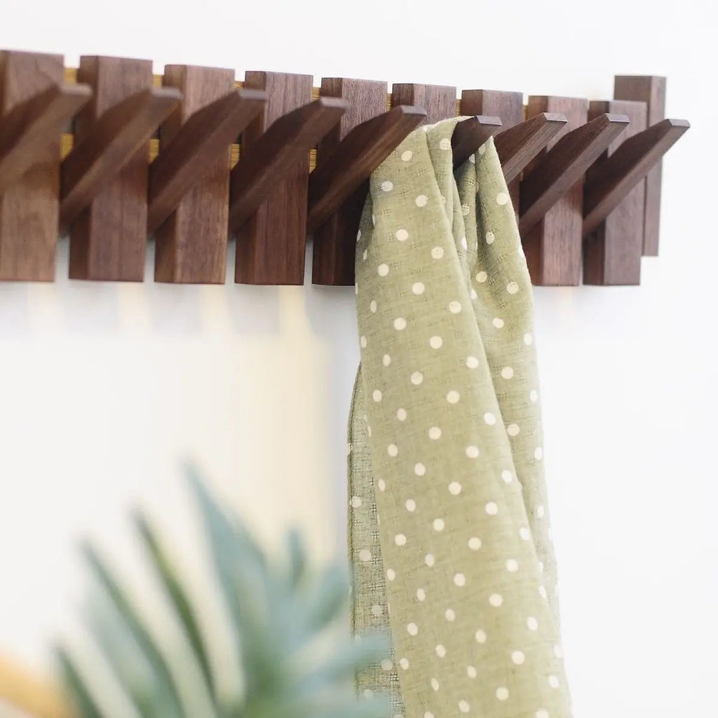 Modern mat Real Wood Pine Key Ra Entrance lway Walnut Door Ba Coat Hook Russian Origin Non-Piercing Installation