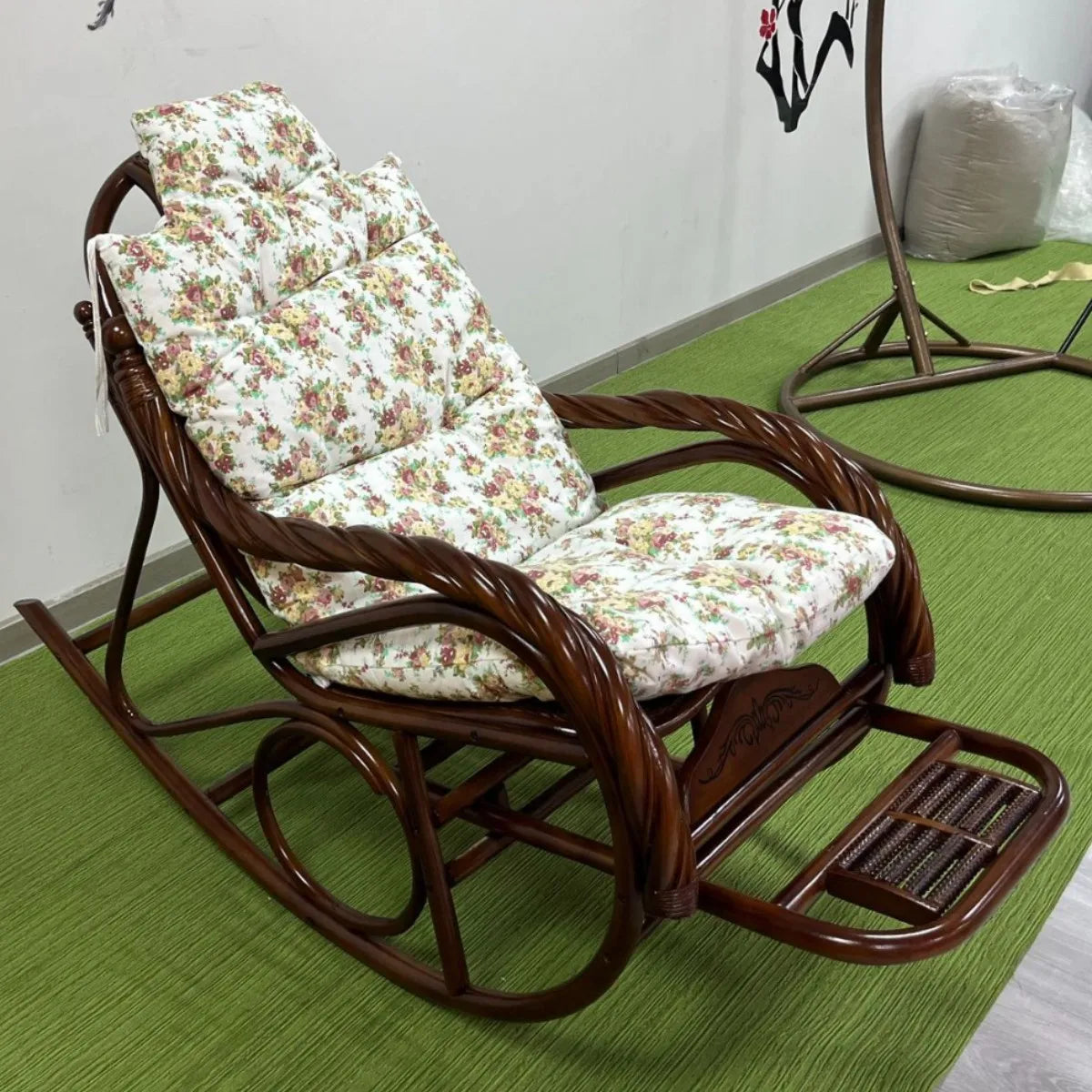 Home Balcony Leisure True Vine Elderly Rocking Chair Reliable Back Braided Rattan Chair Living Room