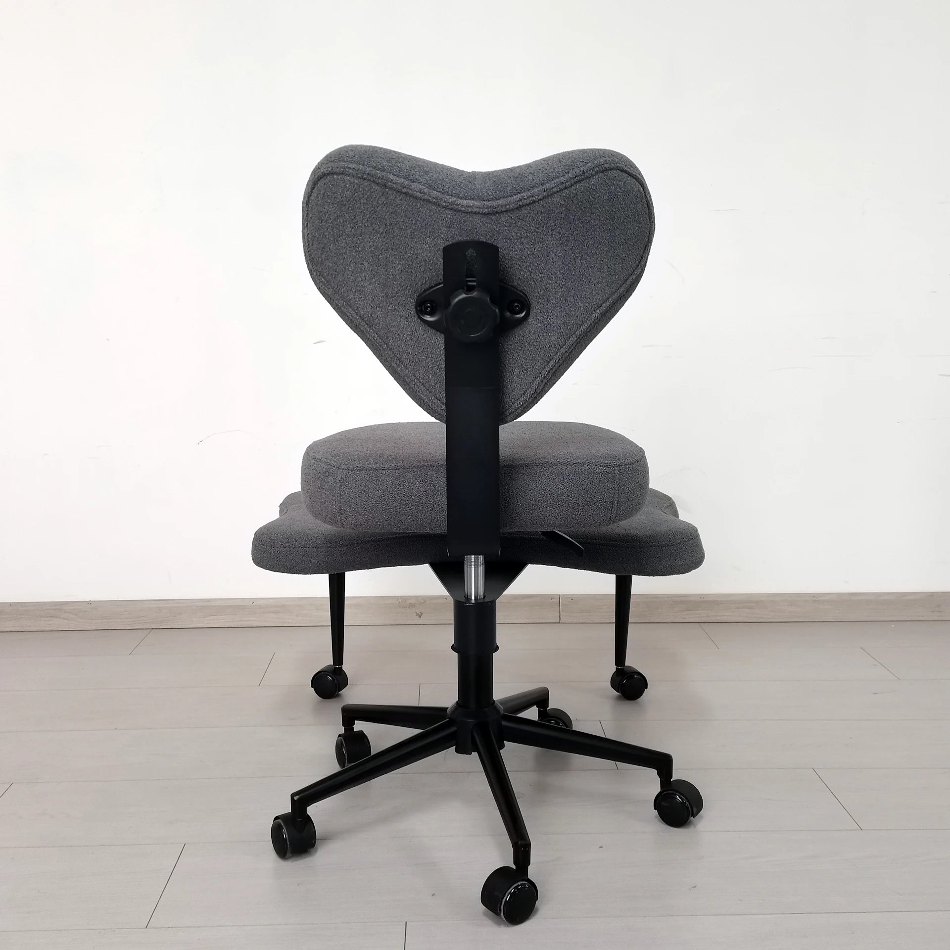 Cross-legged Chair Computer Desk Office Seat Sitting Not Sitting Easy Chair Dormitory Stool Squatting