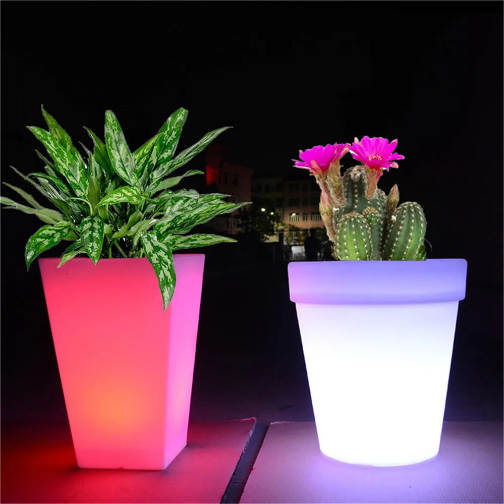 Solar-Charged Large Glowing LED Garden Light Illuminated Outdoor Flower Pot Planter for Home Planter Solar Outdoor Illuminated