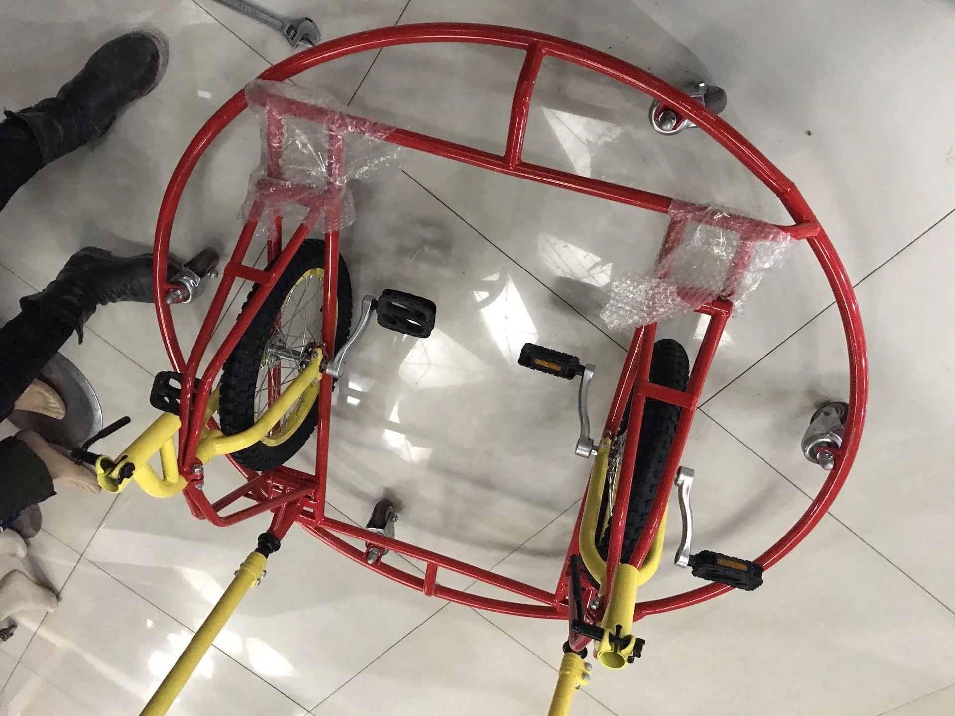 Square spin bike Double spin bike Ice and land dual-purpose spin bike