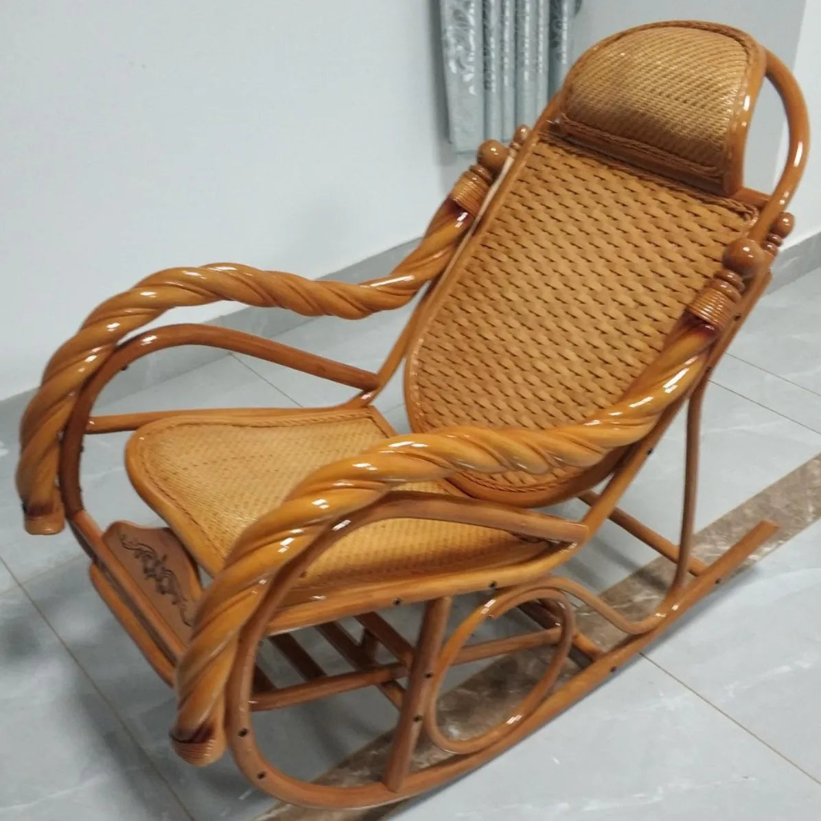 New Chinese rattan chair happy chair factory courtyard elderly rattan sofa