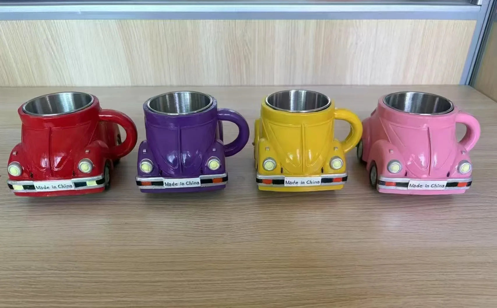 Gifts Funny Beetle Shaped Coffee Mug Unique Novelty Beetle-Shaped Coffee Cup Handmade Car Shaped Drink Mug for Desktop Ornament