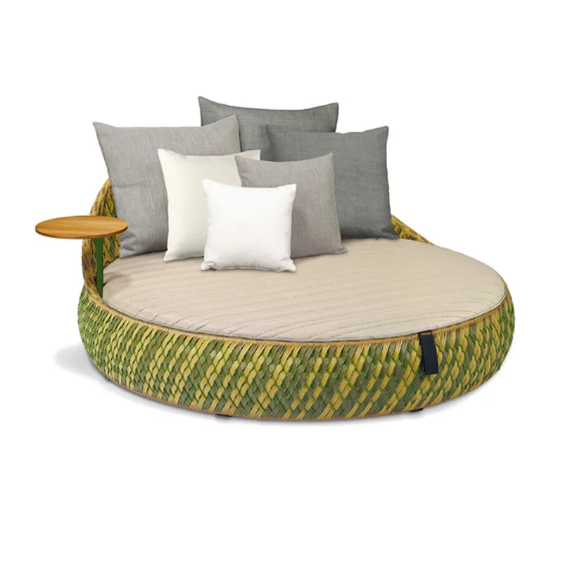 Nordic PE Rattan Woven Beach Chairs Terrace Garden Outdoor Chairs Light Luxury High-end Outdoor Furniture Patio Leisure Chair