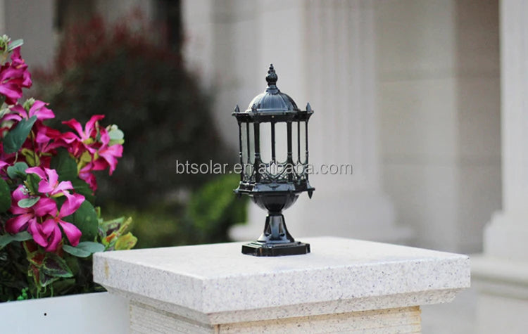 High Quality Antique Vertical Solar Garden Light Aluminum Outdoor Light Emitting Diode Solar Garden Pole Light