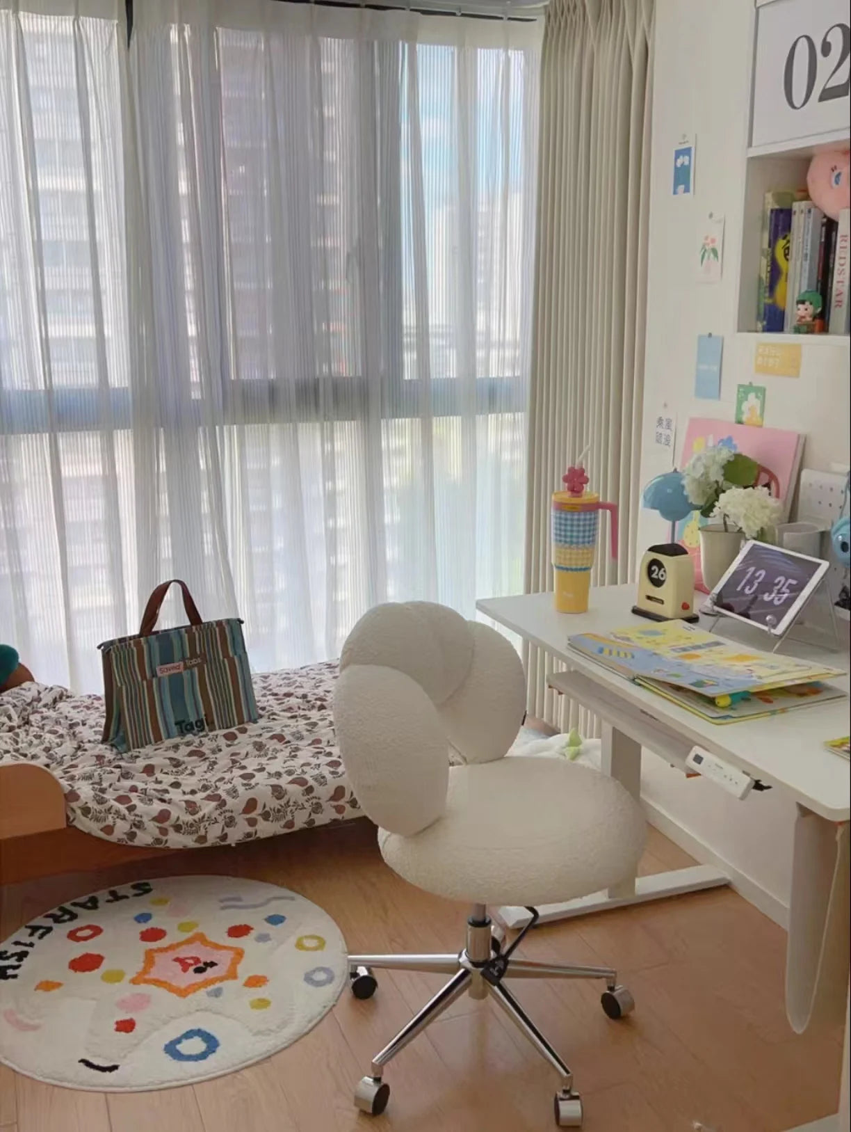 Cream Wind Living Room Chairs Furniture Dressing Stool Rotatable Chair Lamb Wool Small Internet Celebrity Stool Computer Stool