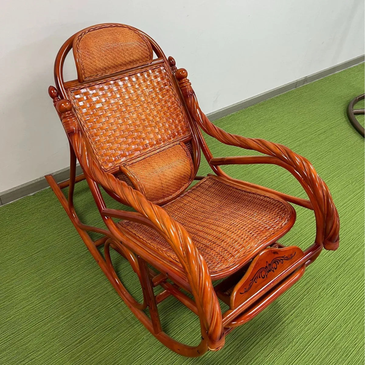 Home Balcony Leisure True Vine Elderly Rocking Chair Reliable Back Braided Rattan Chair Living Room
